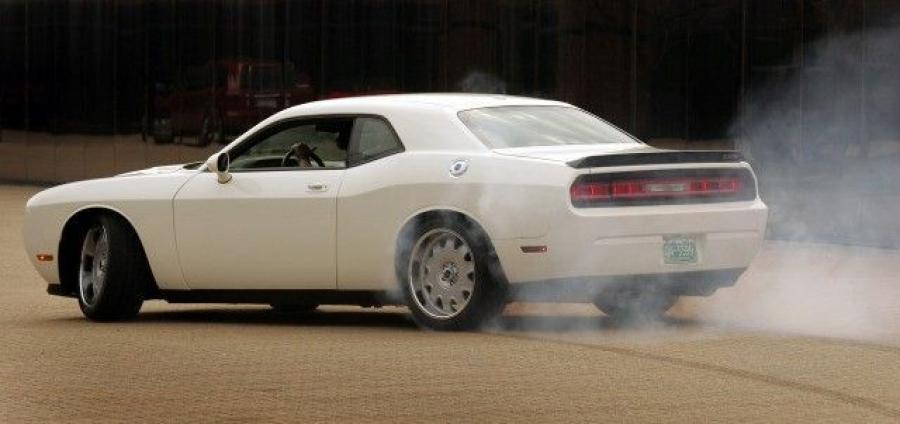  Dodge Challenger Vanishing Point 2008 года  (фото 2 из 4)